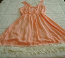 Pixi + Ivy Women PEACH Size Small Dress Lace Spring Summer Easter Beach NEW