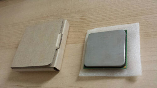 Processeur CPU AMD A10-6800 4,1GHz - 4,4GHz Socket FM2 et pâte thermique