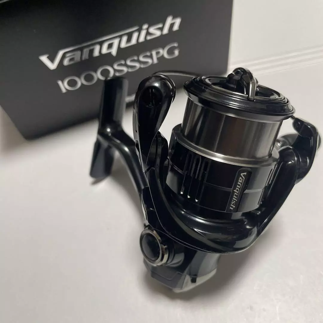 Shimano 23 VANQUISH 1000SSSPG 4.6 Spinning Reel New