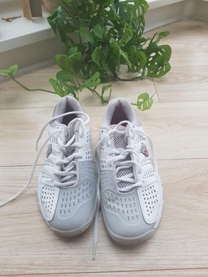 K SWISS Damen Hallenschuhe Größe 38 Tennis Squash Badminton Indoor Sportschuhe