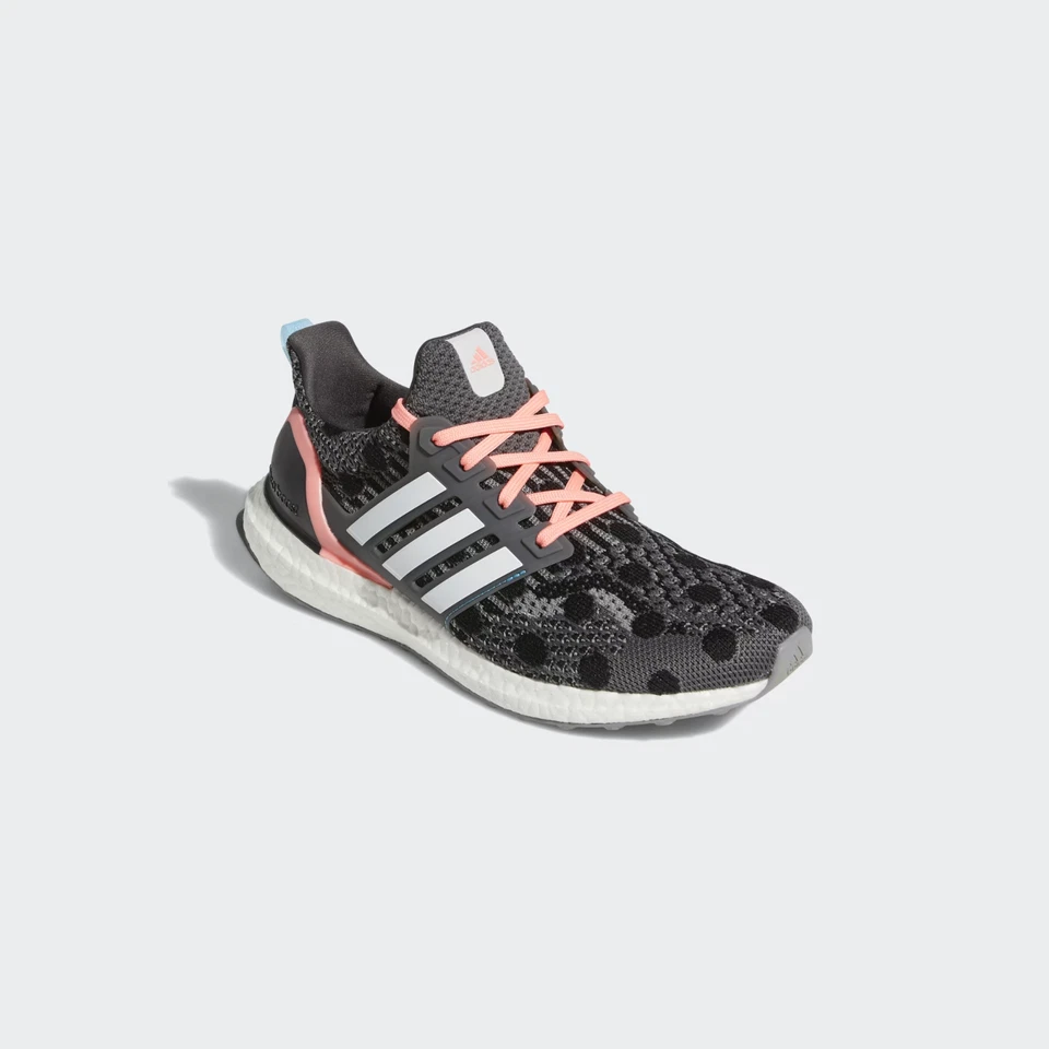 GZ0399 Adidas UltraBoost 5.0 DNA chaussures pour femmes chaussures de sport... - Photo 4/4