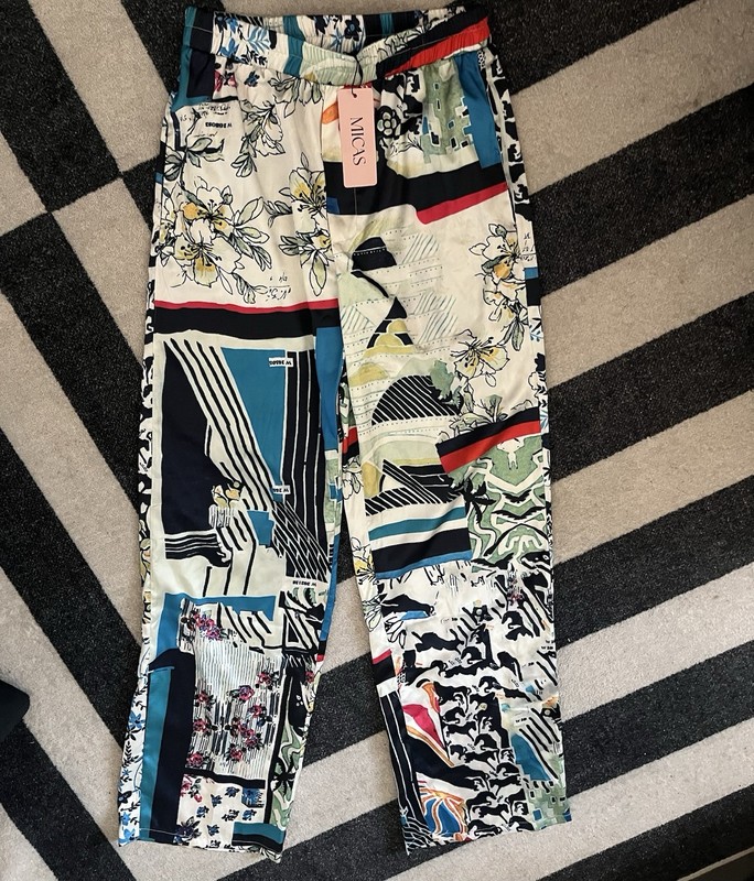 MICAS Floral Print High Waisted Straight Leg Pants M NWT