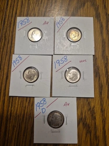 5 AU/UNC 1958 &D Silver Roosevelt Dimes.  Some Toned!