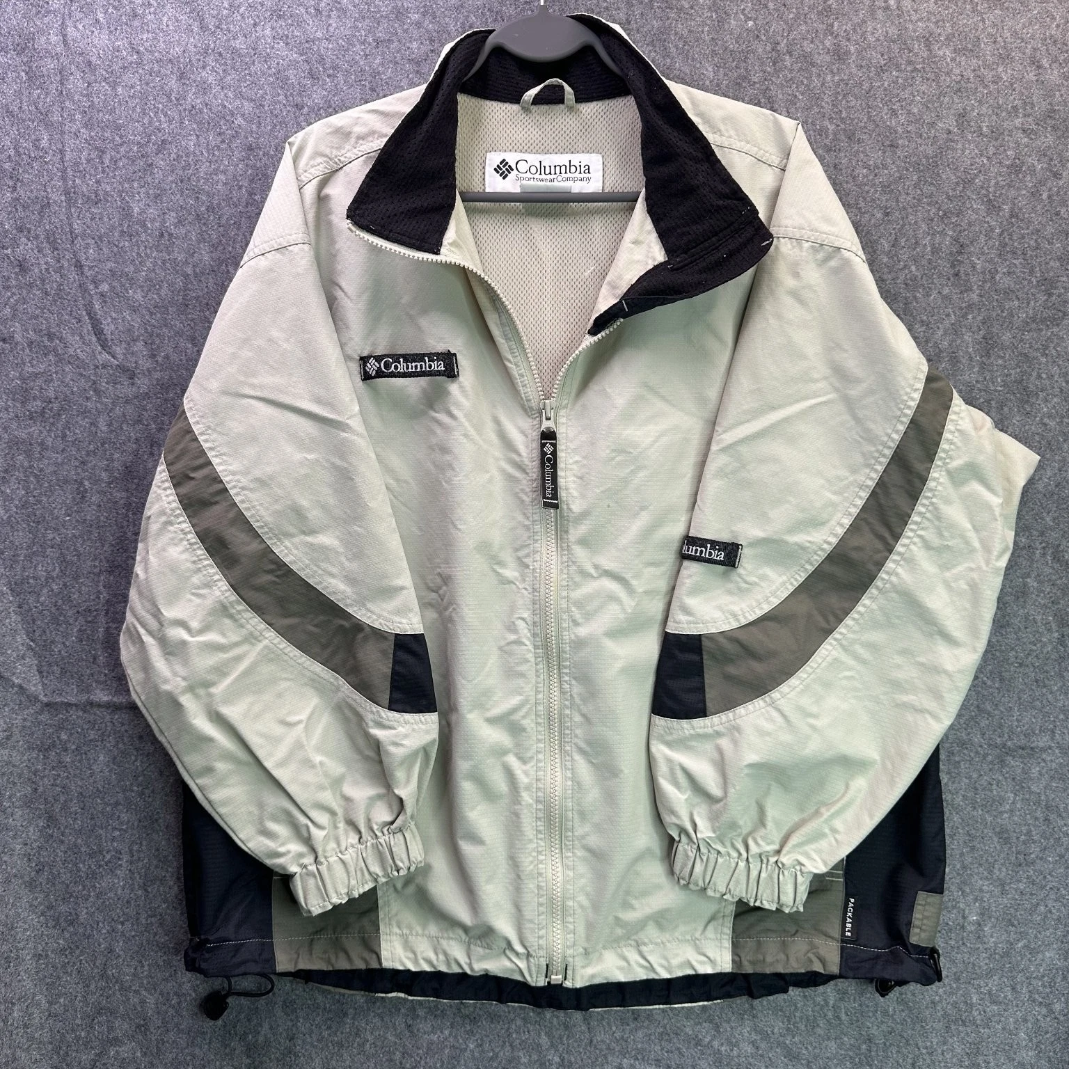 Columbia Men's Lightweight Packable Jacket Beige Gray Large Nylon