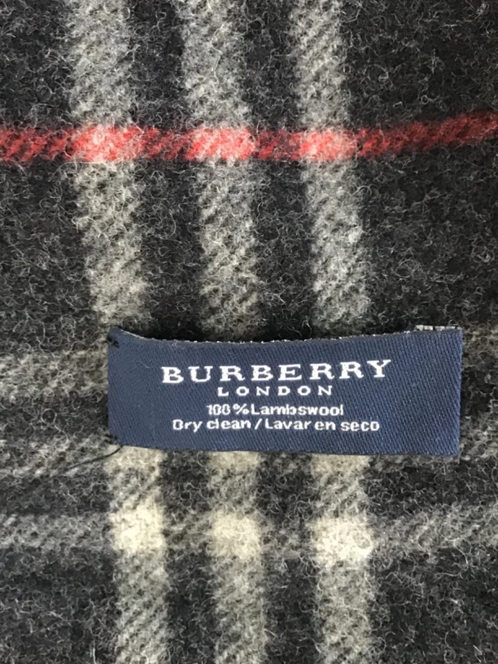 Vintage Burberry Lambswool Scarf Gray Classic Nova Check Plaid England Unisex - Image 4 of 4