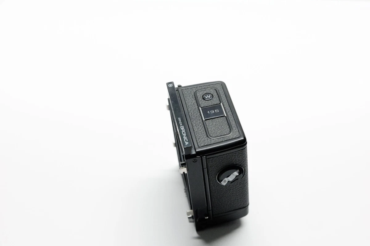 6x4.5 cm Camera Camera Film Roll Film Backs for Bronica for sale 6x4.5 cm Camera Camera Film Roll Film Backs for Bronica for sale