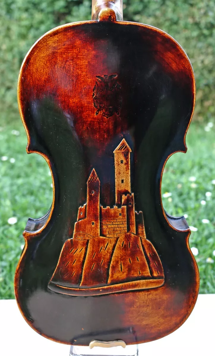 The old 2024 castle violin