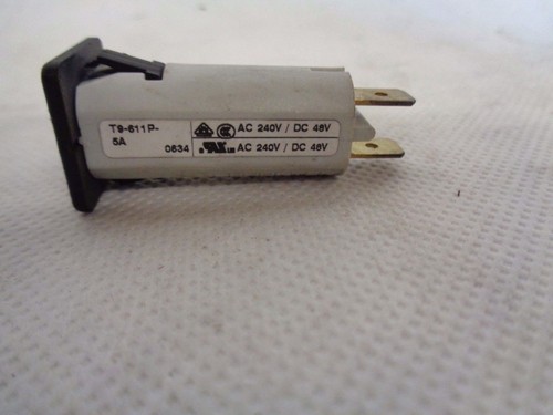T11-311-4 - Schurter - Interruptor Térmico, Serie T11, 4 A