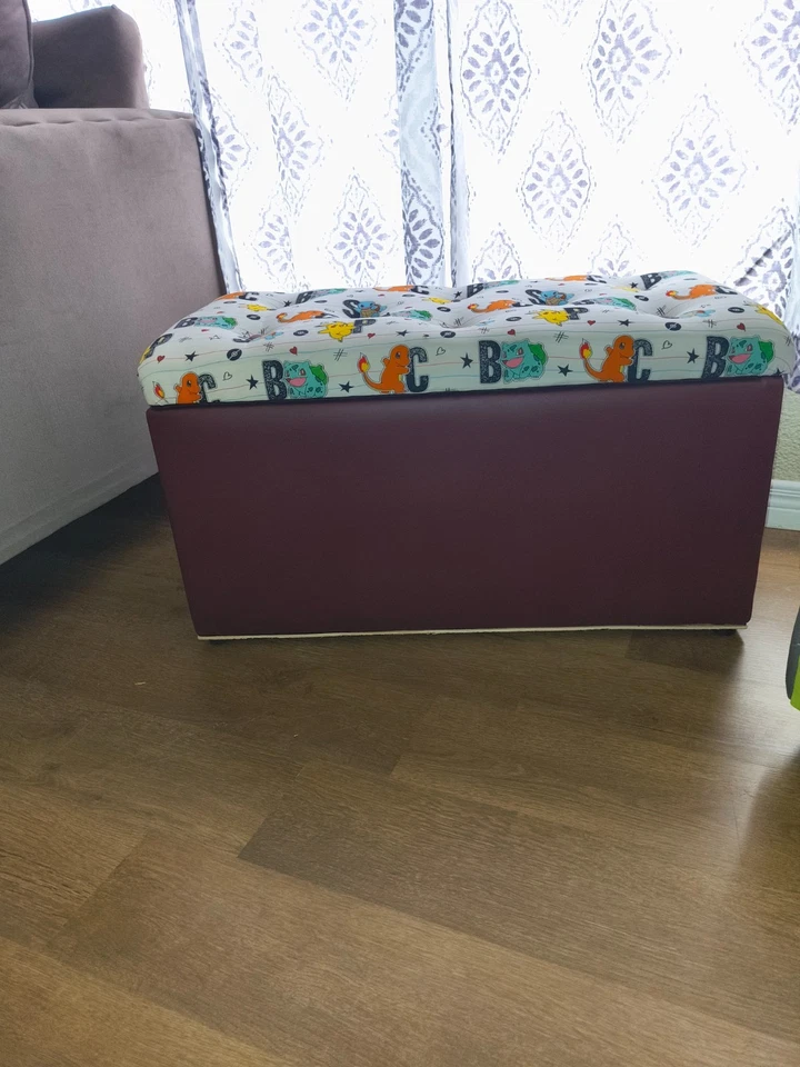 mecedora niños vengadores y cofre de juguete funda pokemon y vinilo Foto 3 de 4