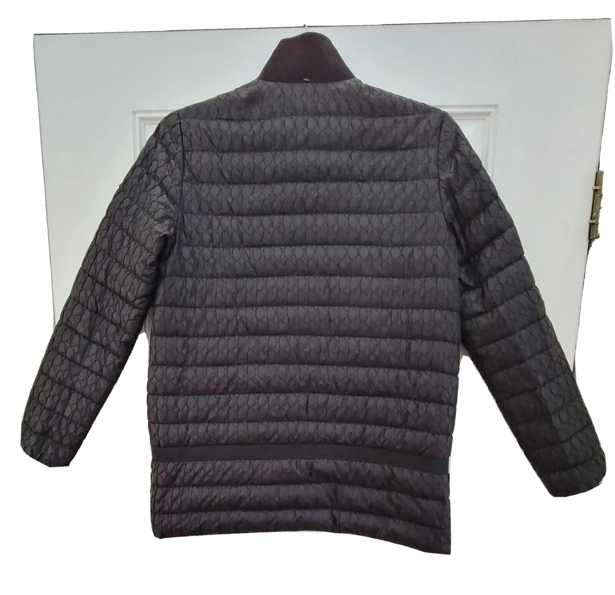 s-l1200.jpg s-l1200.jpg