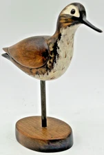 1981 THE WOODEN BIRD FACTORY SANDPIPER SIGNED S. HART 7-3/4" TALL