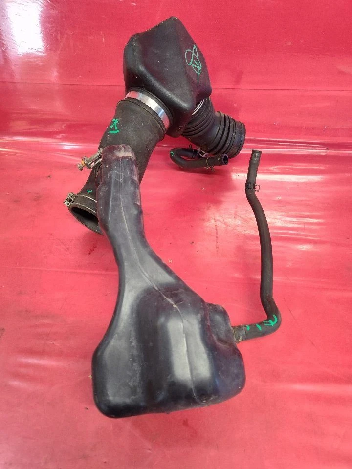 Toyota 4Runner 1989-1995 camioneta filtro de aire caja resonador de admisión inferior con tubos Foto 2 de 4