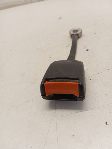 Volkswagen Transporter - Caravelle T4 1997 Gurtschloss hinten Mitte 703857743