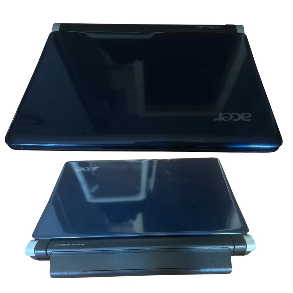 Computer Portatile Netbook Acer Aspire One KAV60 Intel Atom 1GB RAM 160GB HDD - Immagine 2 di 4