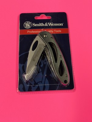 Smith & Wesson Extreme Ops Folding Knife 2.88'' Stainless Blade Aluminum Handle