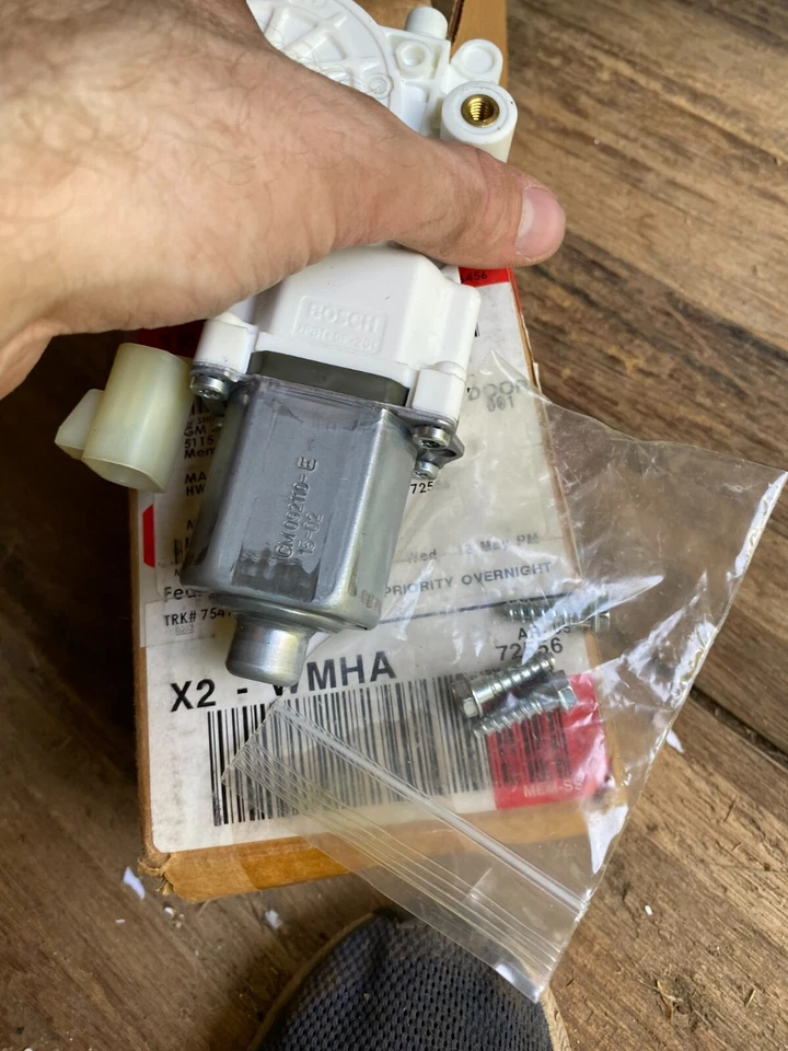 Original GM ACDelco 2006-2016 Chevrolet Chevy Impala NOS LH Front Window Motor Foto 2 de 4