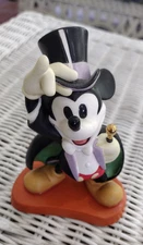 CLASSIC DISNEY COLLECTION - MAGICIAN MICKEY MOUSE - ON WITH THE SHOW - 1997 - 5"