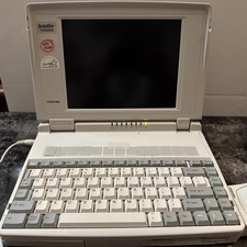 Vintage Toshiba Satellite Laptop - UNTESTED - T1910CS/200 PA1114U V- FOR PARTS