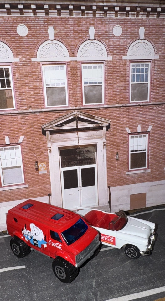 Lot Of 2 Matchbox 1955 Coke Convertible Chevy Bel Air & 1981 Chevy 4x4 Van NLFFP - Image 4 of 4