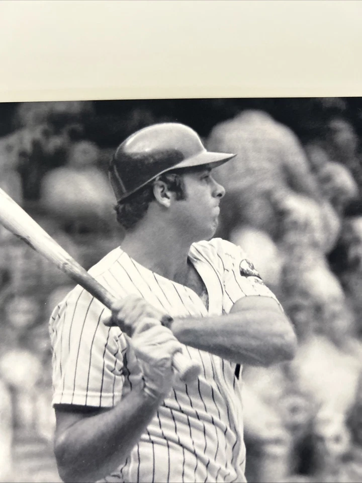 Foto de Mike Hegan #18 New York Yankees B & W 8x10 tipo ll Michael Grossbardt Foto 4 de 4