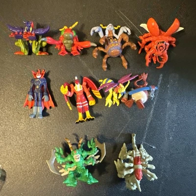 Vintage Mini Digimon Figuren Konvolut 10 Figuren 1,5” 1” Bandai H-T - Bild 1 von 4