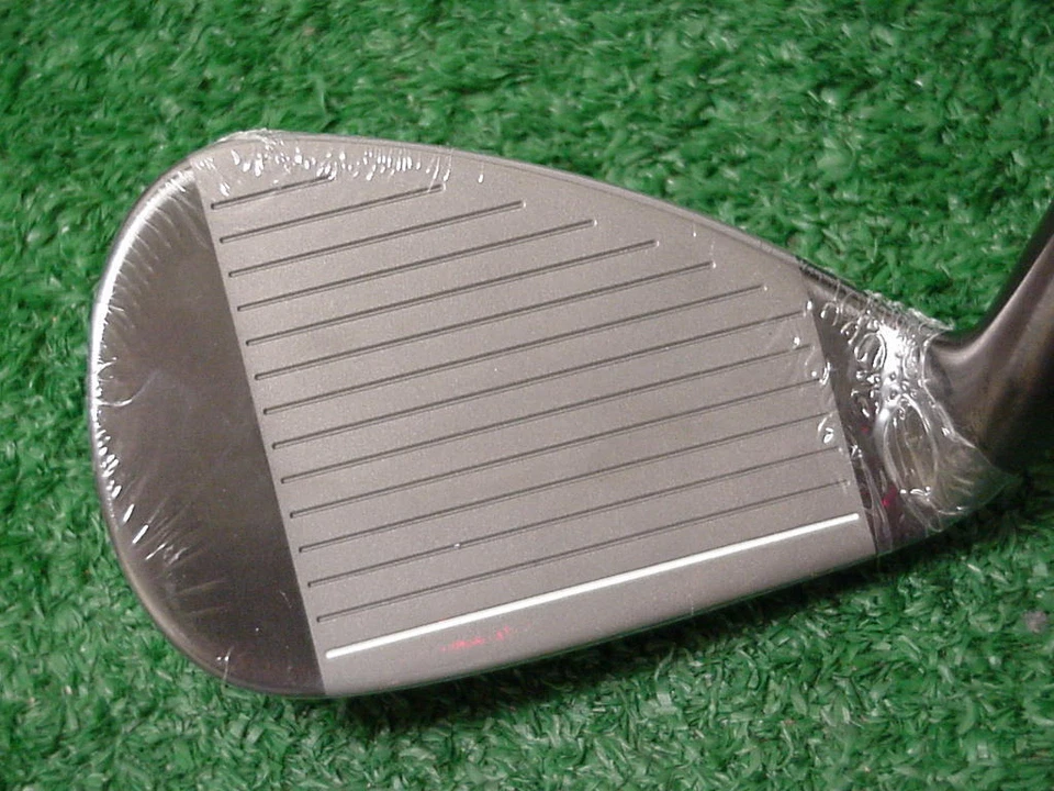 New Adams Idea Tech Black V4 Hybrid Gap G Wedge Bassara Graphite Regular Flex - Image 3 of 3