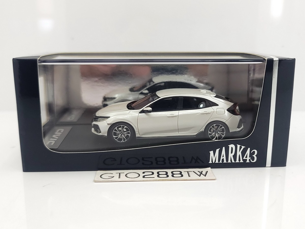 Mark43 1:43 scale Honda Civic Hatchback (FK7) White Pearl