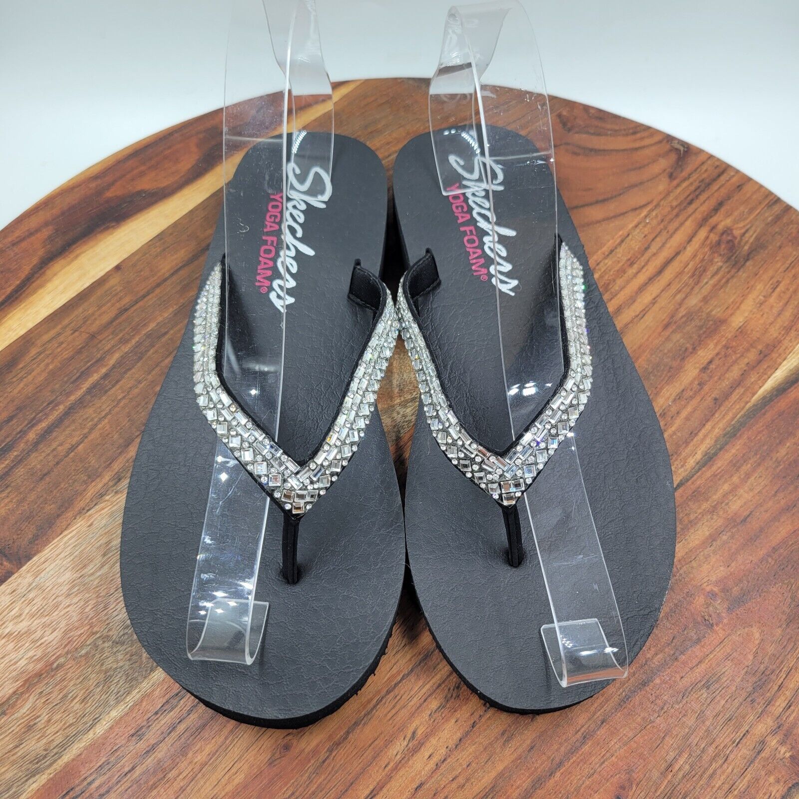 Skechers Yoga Foam Sandals Women's 8 Black Silver Thong Flip Wedge | eBay
