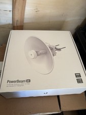 Ubiquiti PowerBeam 2.4 GHz airMAX ac Bridge with Dedicated Wi-Fi Management...