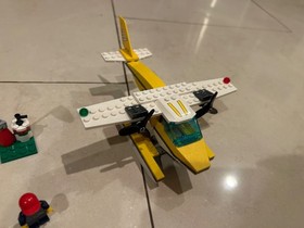 Lego City 3178: Seaplane - 100% Complete, Retired in  2012