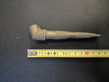 Antica pipa da oppio orientale in metallo