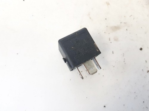 a0025421319 Relais, Arbeitsstrom v23134-b52-x336 Mercedes-Benz CL DE1357003-68