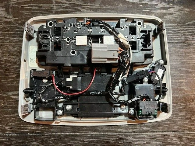 GMC Acadia 2007-2014 domo superior luz techo corredizo interruptor gris 2034068-31 OEM Foto 2 de 3