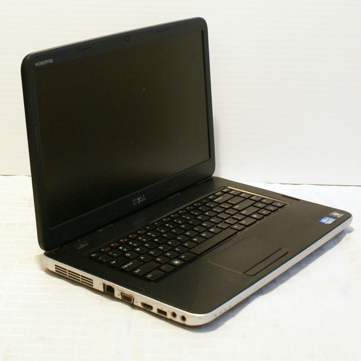 Dell Vostro 2520 - Intel i3-2328m 2.2Ghz 4GB 250GB Windows