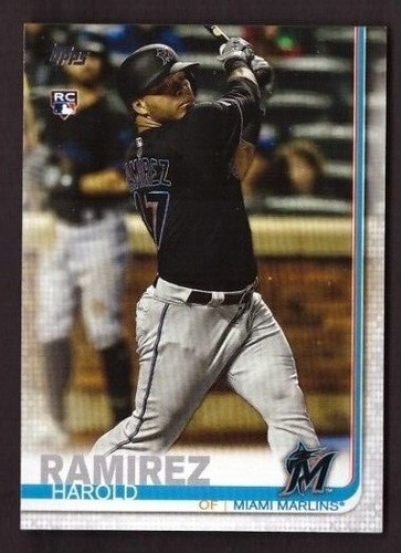 2019 Topps Update 1-150 *** PICK YOUR CARDS *** - Picture 33 of 133