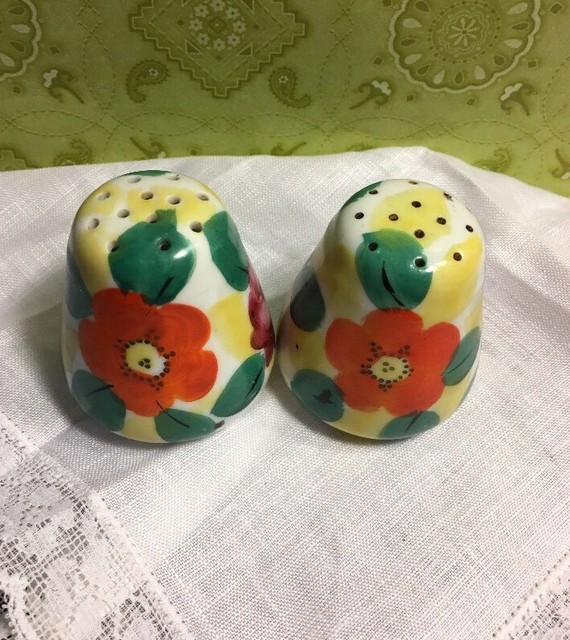 Hand Painted Japan Flower Salt & Pepper Shakers eBay