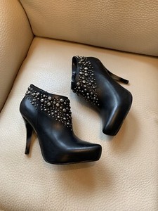 fergie admire bootie