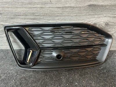 Audi A6 S6 C8 4K Vorne Unteres Gitter dreiteilig 4K0807681D Original
