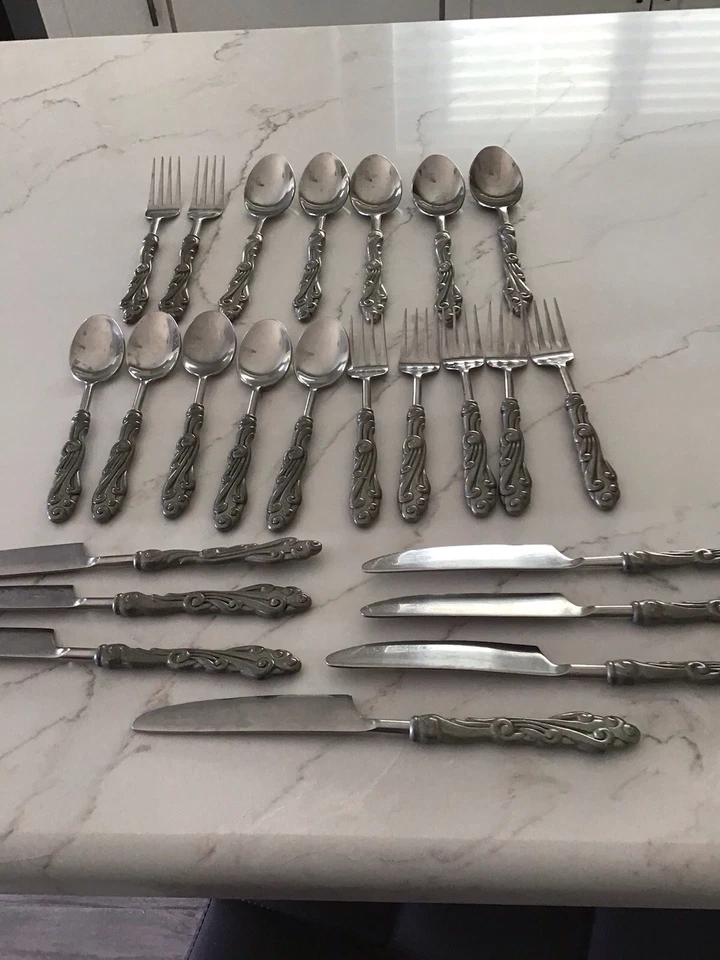 Rare, Pottery Barn Wave Pewter Handle Stainless Place, Partial Set Replacement - Image 3 of 4