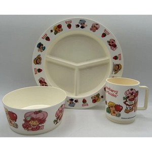 Vintage 1980's Strawberry Shortcake Deka 3 Piece Plastic Dish Meal U115Set B
