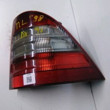 Feu arrière Mercedes 400