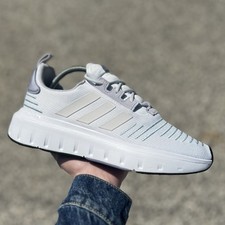 Preços baixos em Tênis Esportivo Adidas Swift Run para mulheres