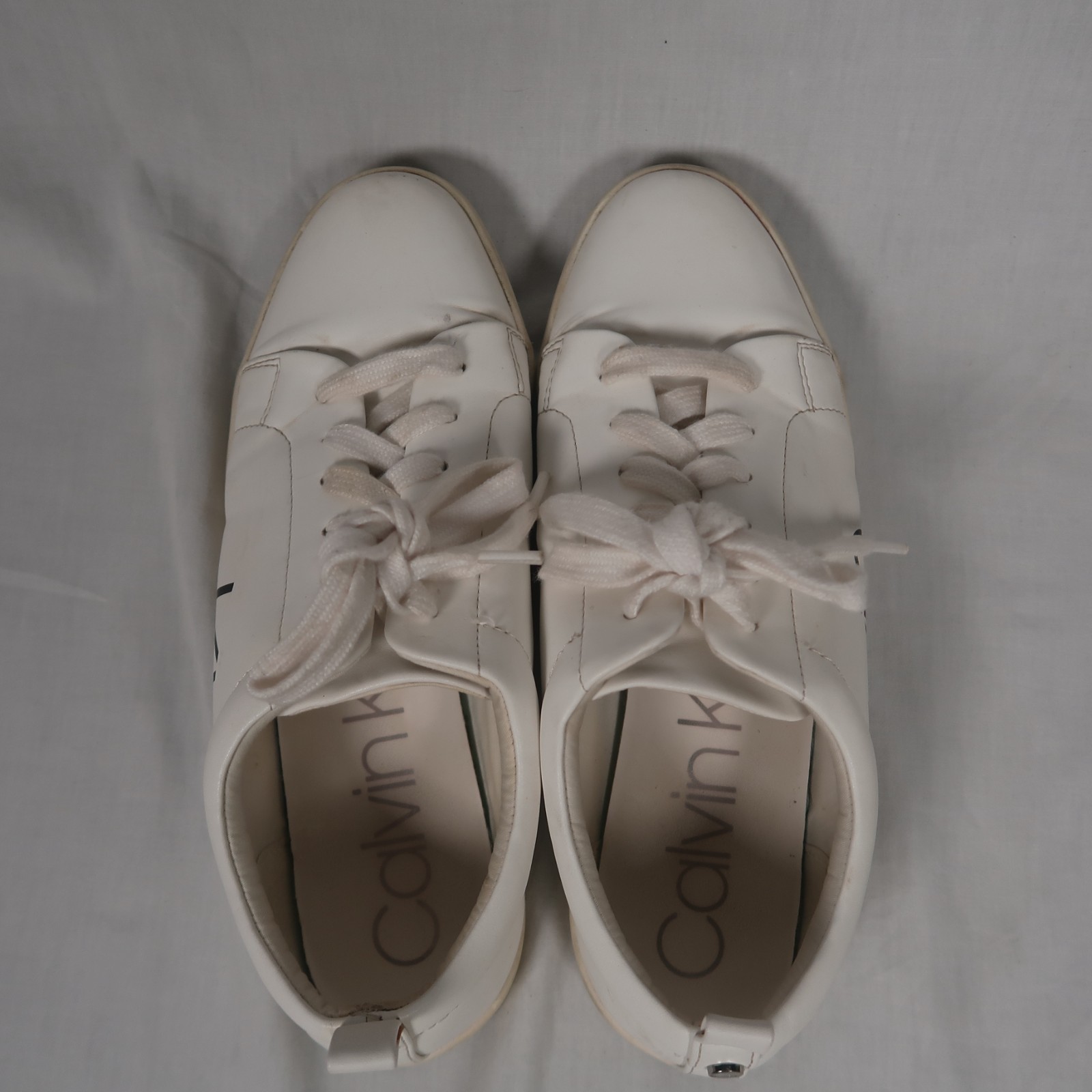Calvin Klein Madie Women's White Logo Sneakers - Size 9.5 | Good Condition thumbnail 6