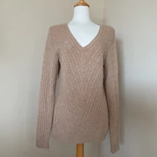 Saks Fifth Avenue Cashmere Sweater Size XL Long Sleeve V Neck 100% Cashmere