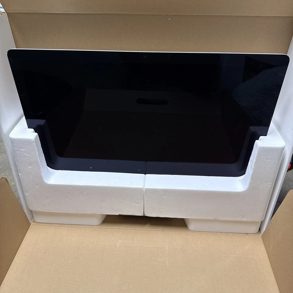 Apple iMac 27" 4 Core i5 3.2GHz 16GB RAM 1TB HDD GT755M Late 2013 OS High Sierra - Image 2 of 2