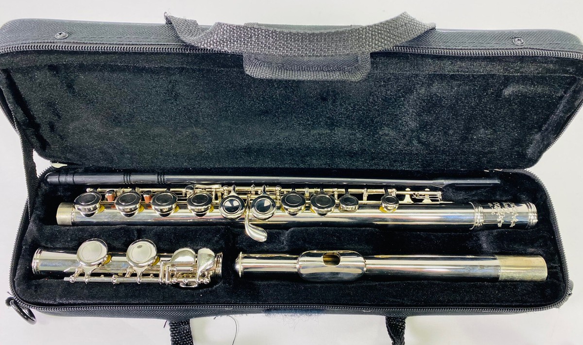 Glory Flute Model GFL-130 Silver Tone With Case Guaranteed Glory Flute Model GFL-130 Silver Tone With Case Guaranteed
