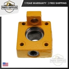 G106810 Steering Cylinder End Cap for Case 580SM 585G 580M 570LXT 580L 586G 588G