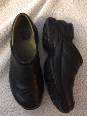 Merrell Primo Patch Black Mocs Womens Size 7 Leather Slip-On Loafer Moccasins