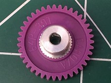 Cahoza 64 Pitch 39 Tooth Spur Gear from Mid America Raceway Naperville
