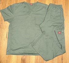Dickies Dynamix Men's V-Neck Scrub Set Uniform Military Green Size Large Read